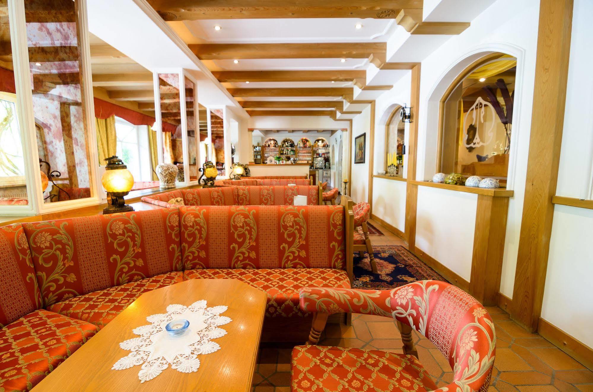 Hotel Gschwangut ラナ エクステリア 写真